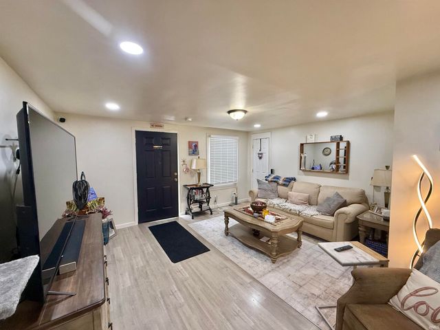 4100 Claremont Avenue, Evansville, IN 47712