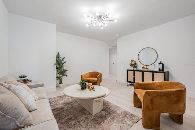 3015 S YSABELLA AVENUE 2003, Tampa, FL 33629