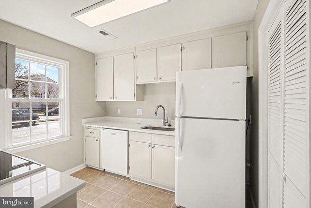 1619 MEADOW DR, Fredericksburg, VA 22405