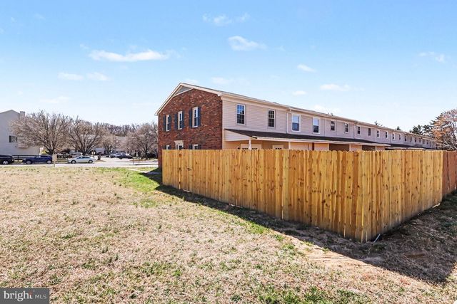 1619 MEADOW DR, Fredericksburg, VA 22405