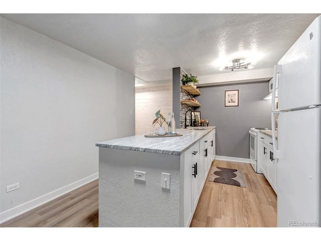 3047 W 47th Ave 105, Denver, CO 80211