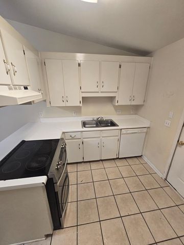 1311 Baywood Rd., Dothan, AL 36305