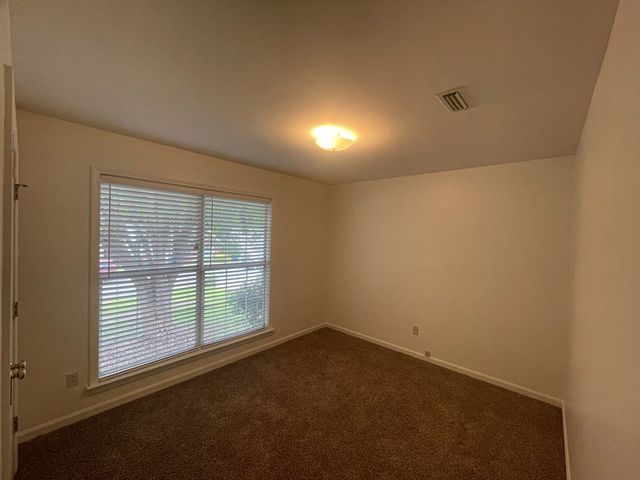 1311 Baywood Rd., Dothan, AL 36305