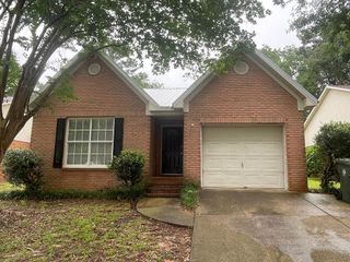 1311 Baywood Rd., Dothan, AL 36305