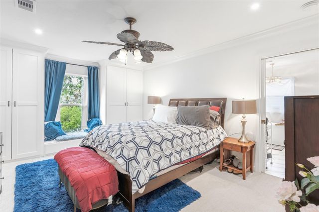 1219 Sealy Street, Galveston, TX 77550