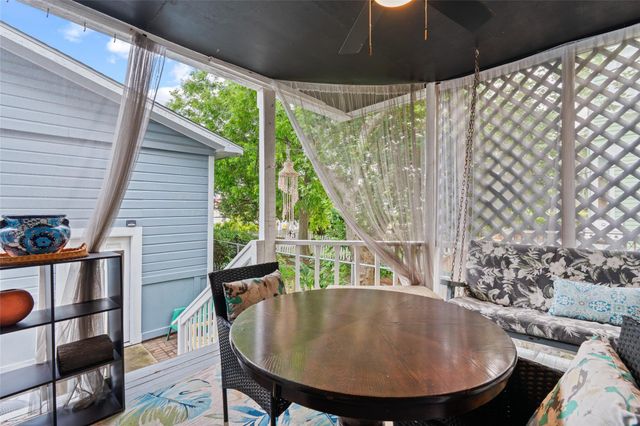 1219 Sealy Street, Galveston, TX 77550