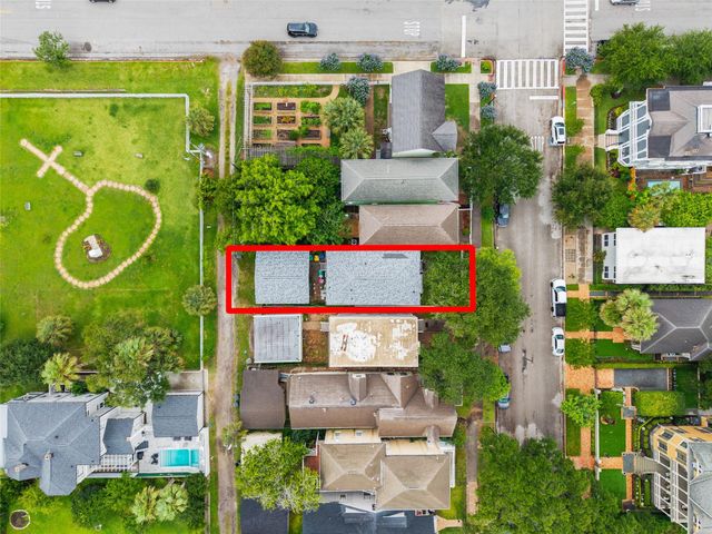 1219 Sealy Street, Galveston, TX 77550