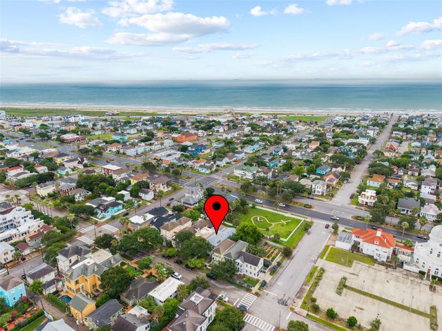 1219 Sealy Street, Galveston, TX 77550