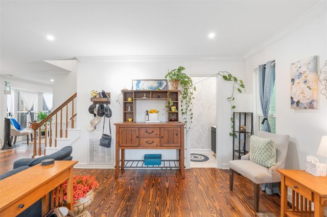 1219 Sealy Street, Galveston, TX 77550