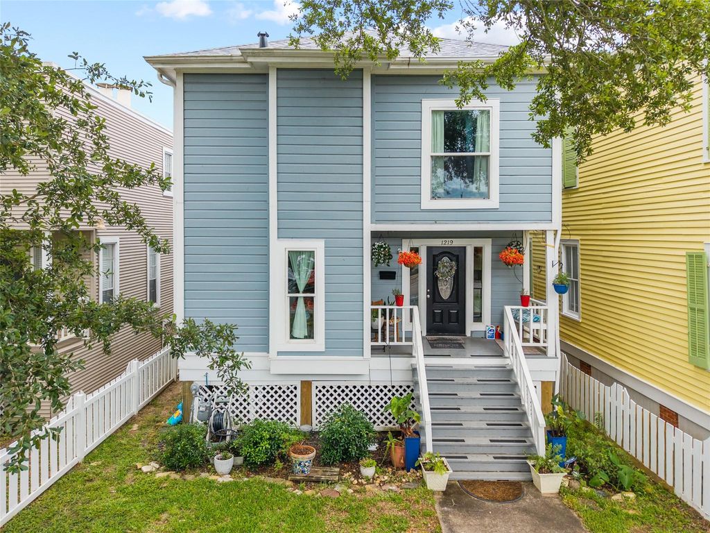 1219 Sealy Street, Galveston, TX 77550