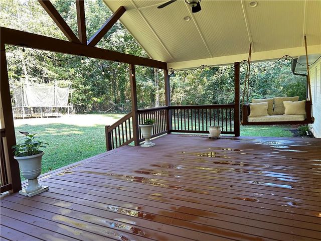 1738 Sandy Court, Snellville, GA 30078