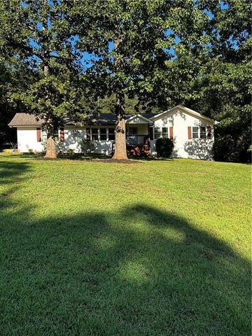 1738 Sandy Court, Snellville, GA 30078