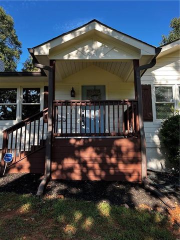 1738 Sandy Court, Snellville, GA 30078