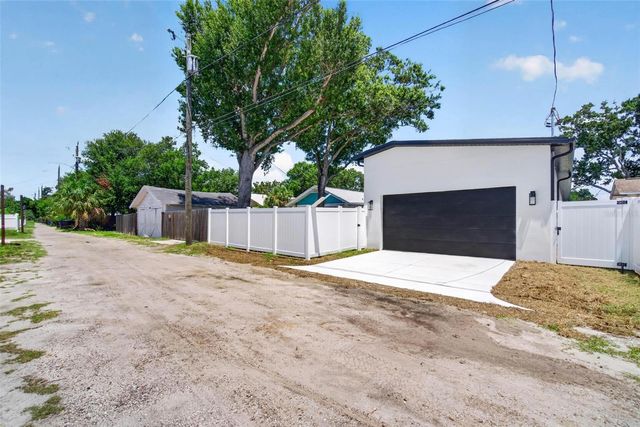 4410 4TH AVENUE S, St Petersburg, FL 33711