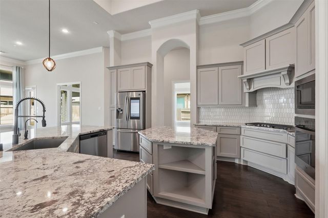 15411 Sunglow Haven Street, Conroe, TX 77302