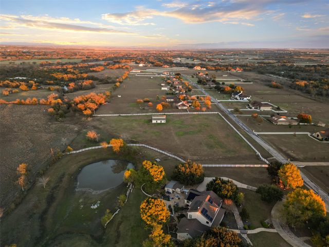 233 Courtnees WAY, Georgetown, TX 78626