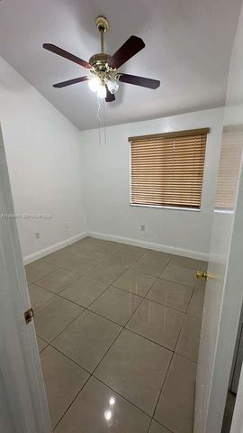 12065 SW 18th St 8-49, Miami, FL 33175