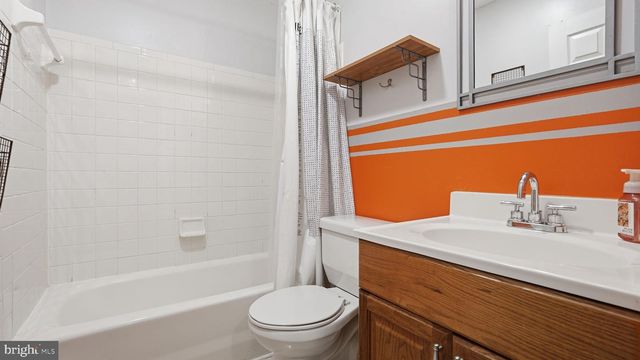 202 STERLING CT, Stafford, VA 22554