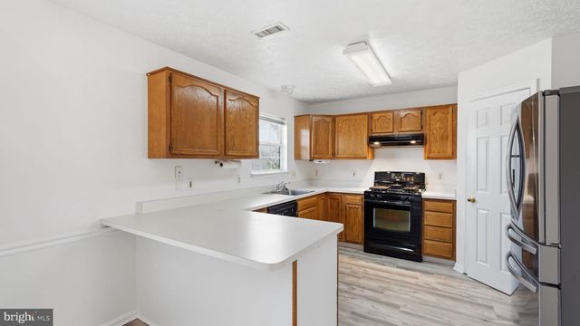 202 STERLING CT, Stafford, VA 22554