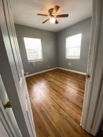 119 W 25th Street B, Riviera Beach, FL 33404