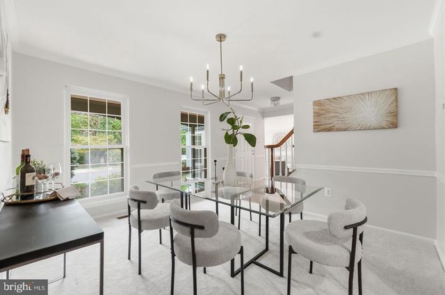 7362 SILVER PINE DR, Springfield, VA 22153