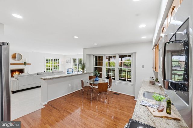 7362 SILVER PINE DR, Springfield, VA 22153