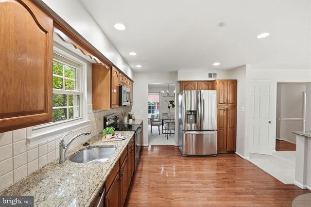 7362 SILVER PINE DR, Springfield, VA 22153