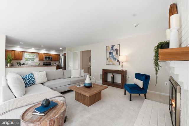 7362 SILVER PINE DR, Springfield, VA 22153