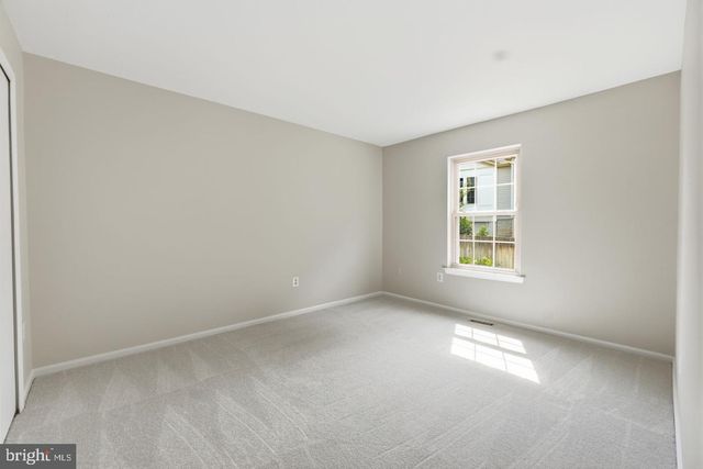 7362 SILVER PINE DR, Springfield, VA 22153