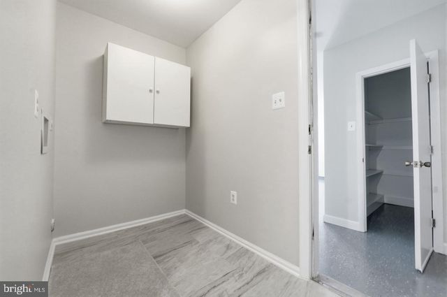 7362 SILVER PINE DR, Springfield, VA 22153
