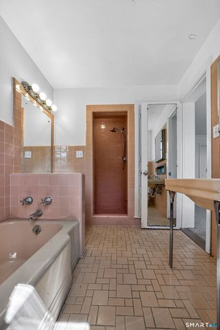103 Ansonia Road, Woodbridge, CT 06525