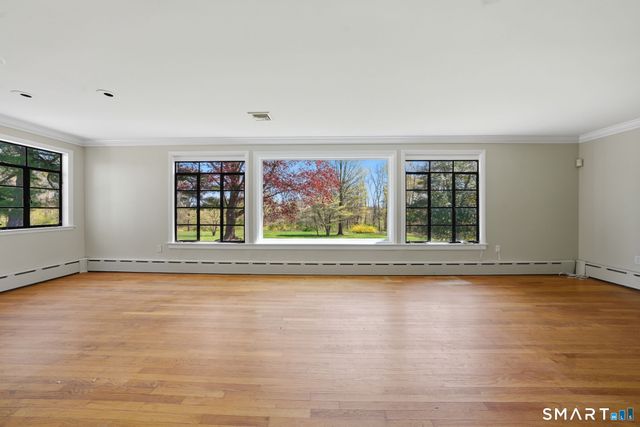 103 Ansonia Road, Woodbridge, CT 06525