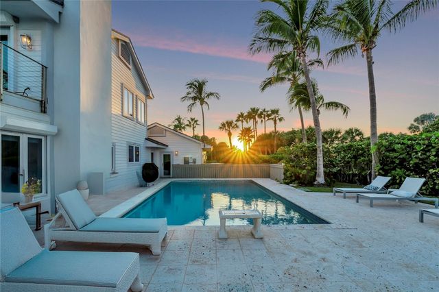 116 Ocean Way, Vero Beach, FL 32963