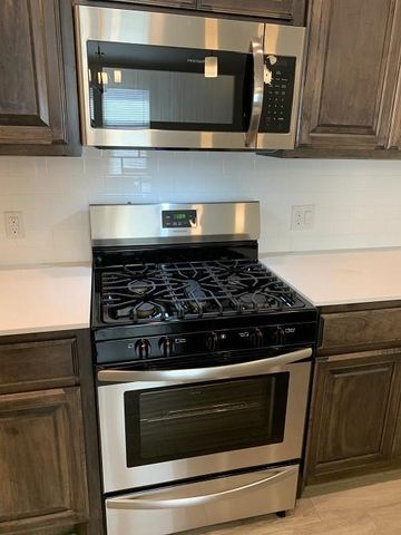 12917 NW 4th Terrace, Yukon, OK 73099