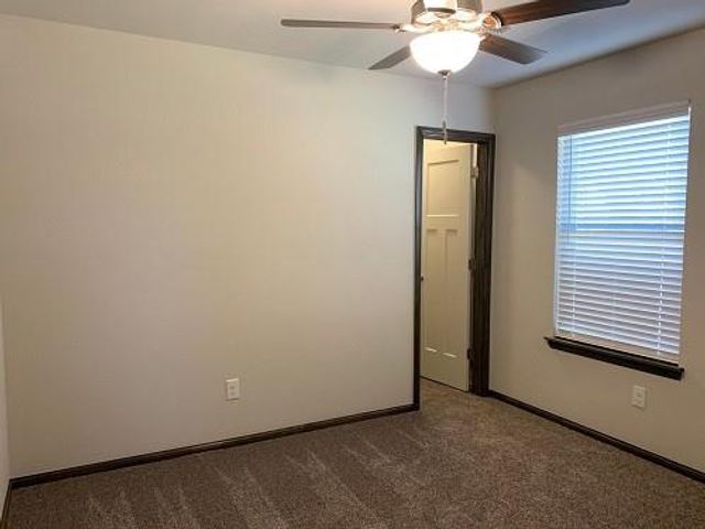 12917 NW 4th Terrace, Yukon, OK 73099