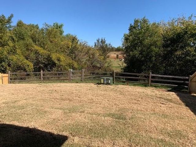 12917 NW 4th Terrace, Yukon, OK 73099