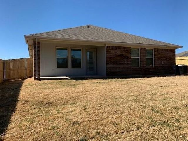12917 NW 4th Terrace, Yukon, OK 73099