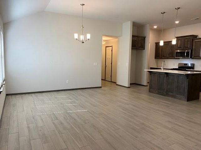 12917 NW 4th Terrace, Yukon, OK 73099