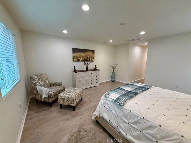 1570 W 1st Street, Santa Ana, CA 92703