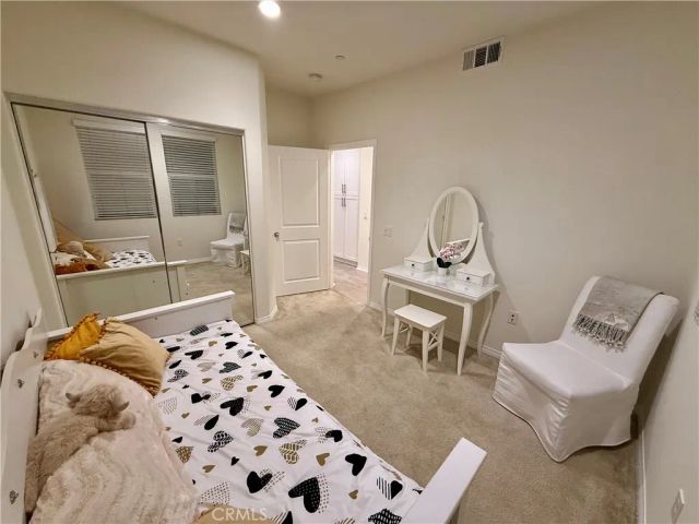 1570 W 1st Street, Santa Ana, CA 92703