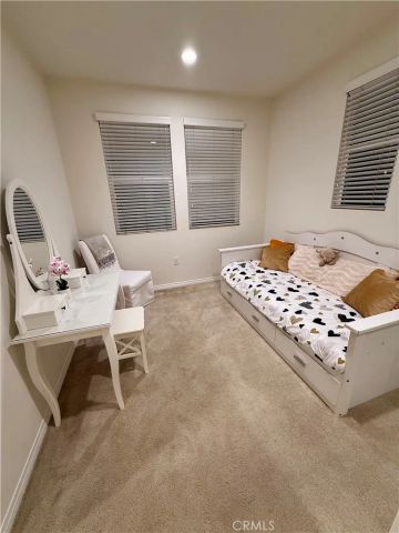 1570 W 1st Street, Santa Ana, CA 92703