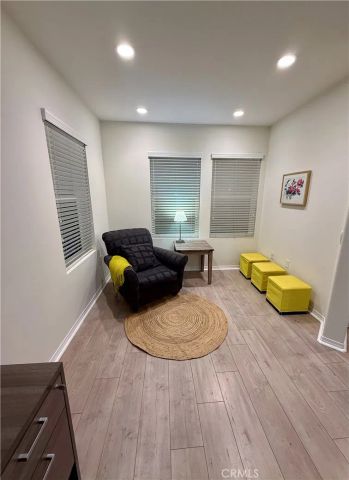 1570 W 1st Street, Santa Ana, CA 92703