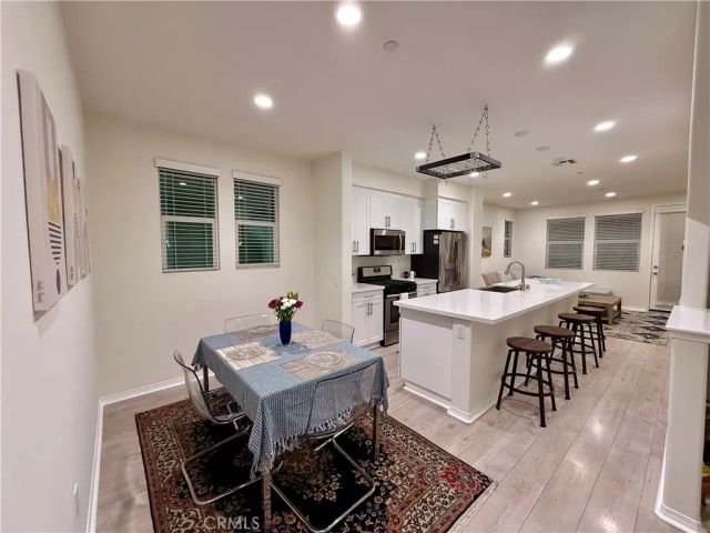 1570 W 1st Street, Santa Ana, CA 92703