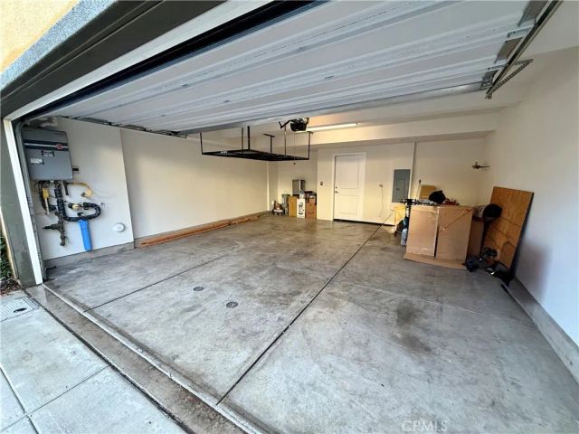 1570 W 1st Street, Santa Ana, CA 92703