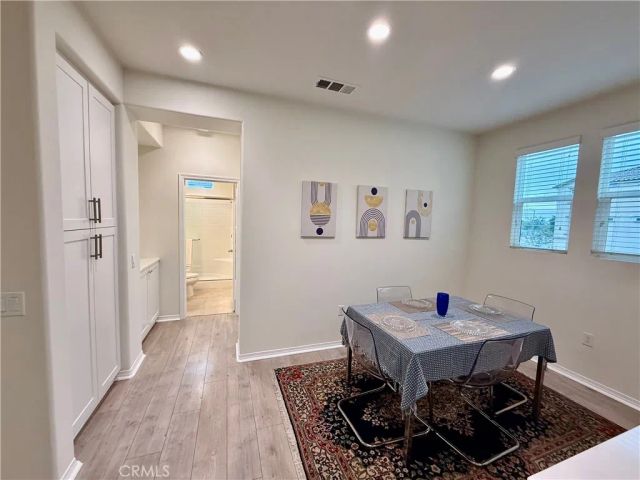 1570 W 1st Street, Santa Ana, CA 92703