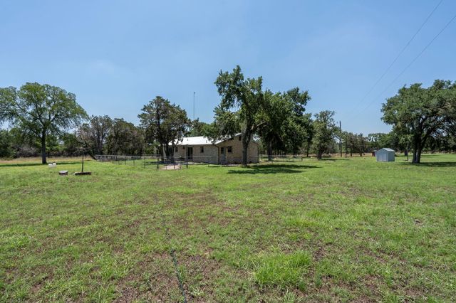 801 Billie Brooks LN, Driftwood, TX 78619