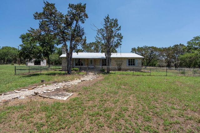 801 Billie Brooks LN, Driftwood, TX 78619