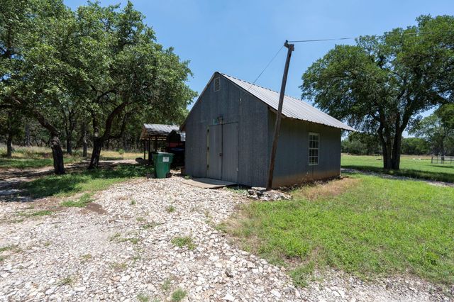 801 Billie Brooks LN, Driftwood, TX 78619