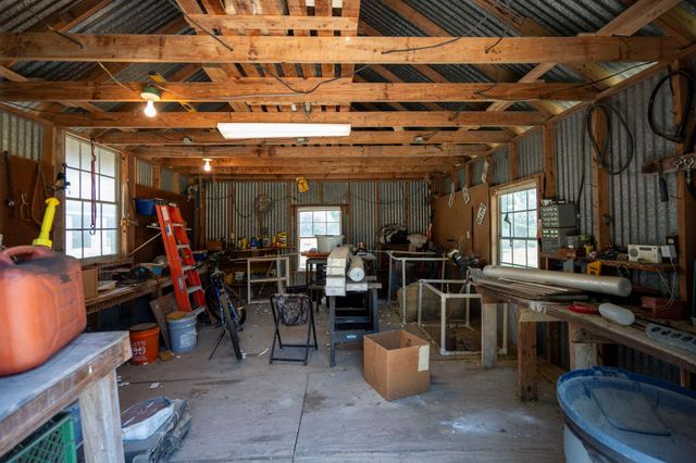 801 Billie Brooks LN, Driftwood, TX 78619