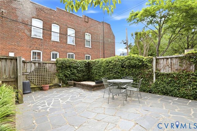 3025 Hanover Ave, Richmond, VA 23221